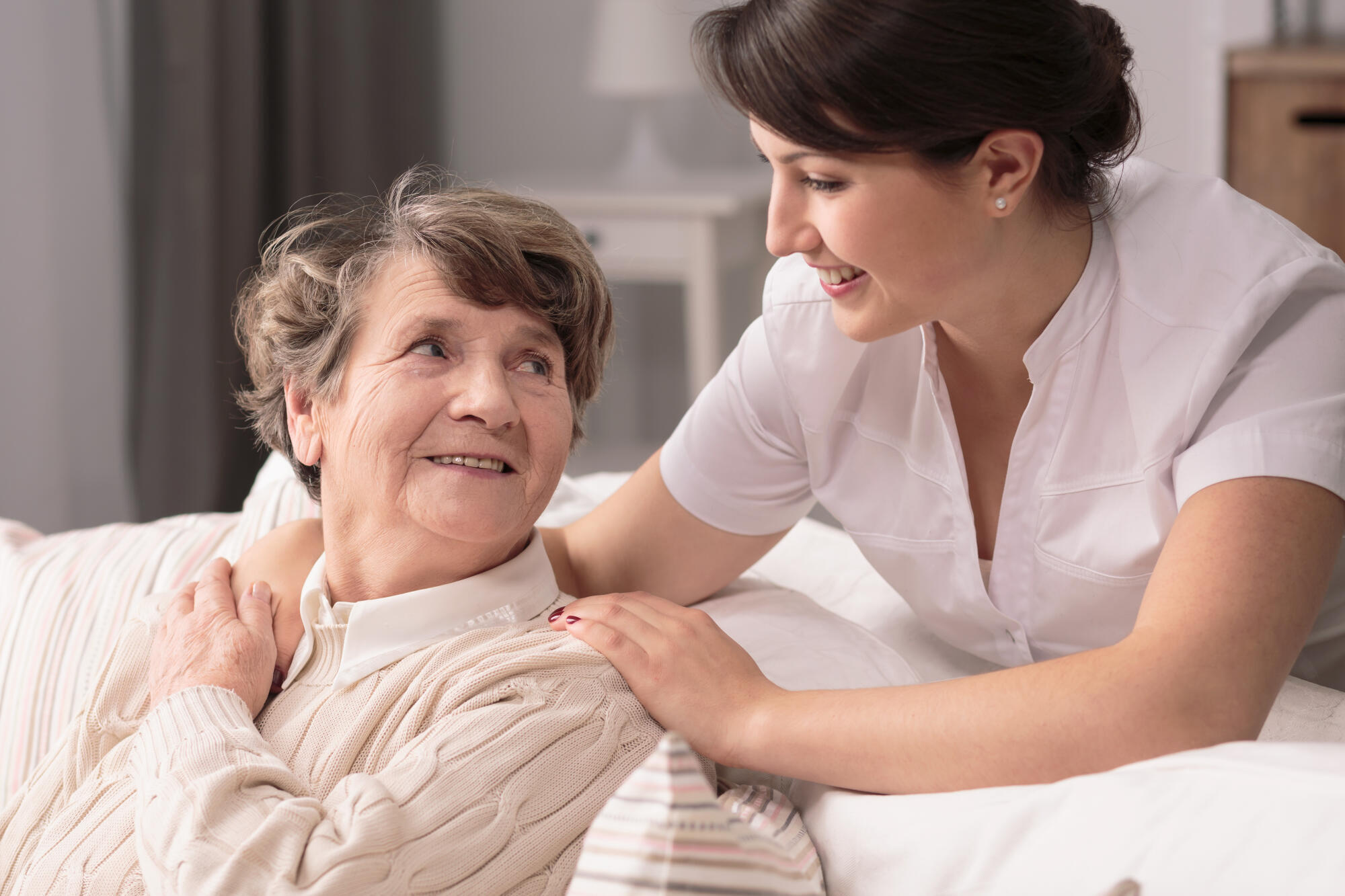 Assisted Living and Memory Care in Venice, Florida: What Families Should Know
